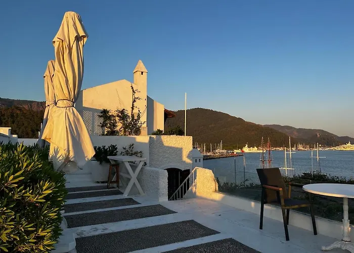 Castle81homes White , Sea View House Apartamento *